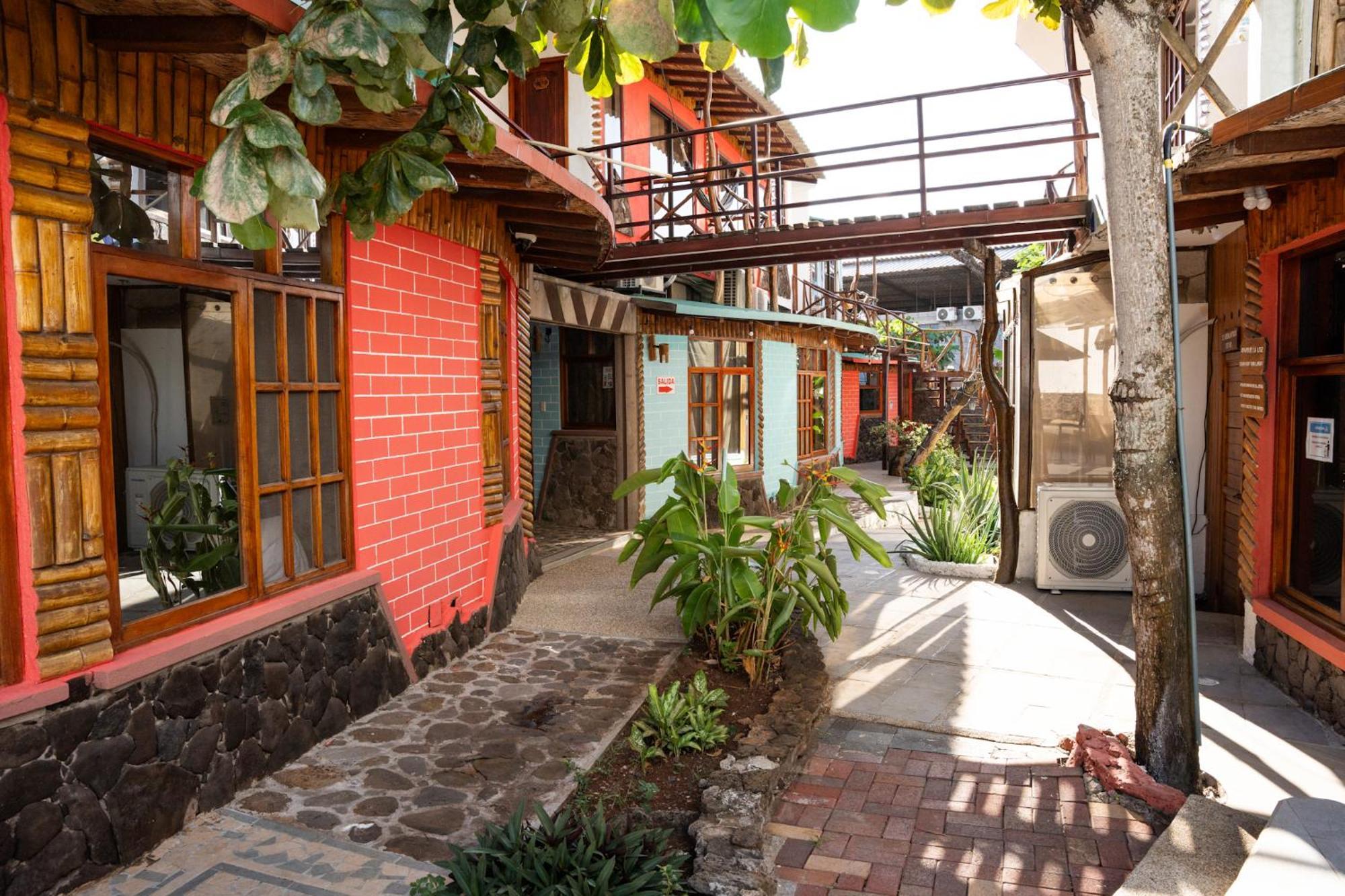 Hotel Miconia Puerto Baquerizo Moreno Zewnętrze zdjęcie