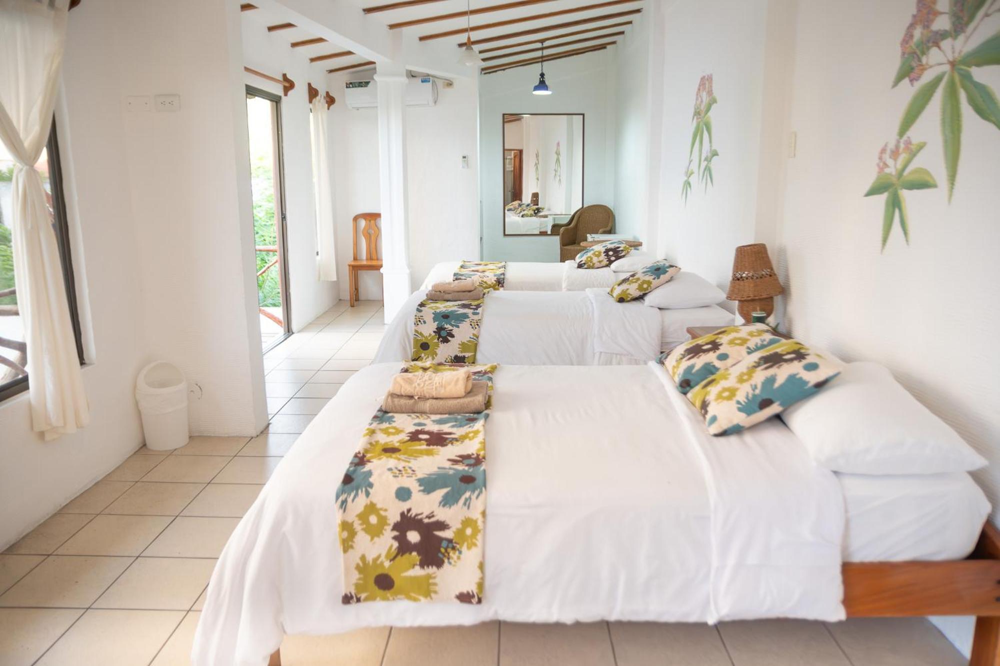 Hotel Miconia Puerto Baquerizo Moreno Zewnętrze zdjęcie